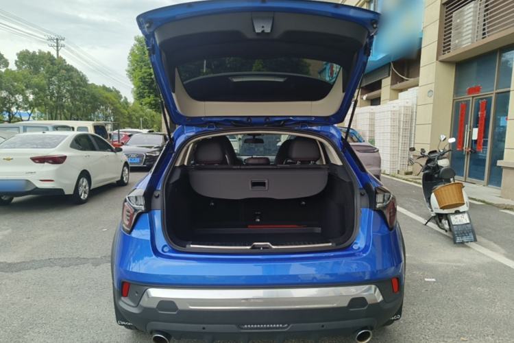 Used Lynk & Co 02 2019 1.5T DCT Two-Wheel Drive Sporty Version China VI Standard Trunk