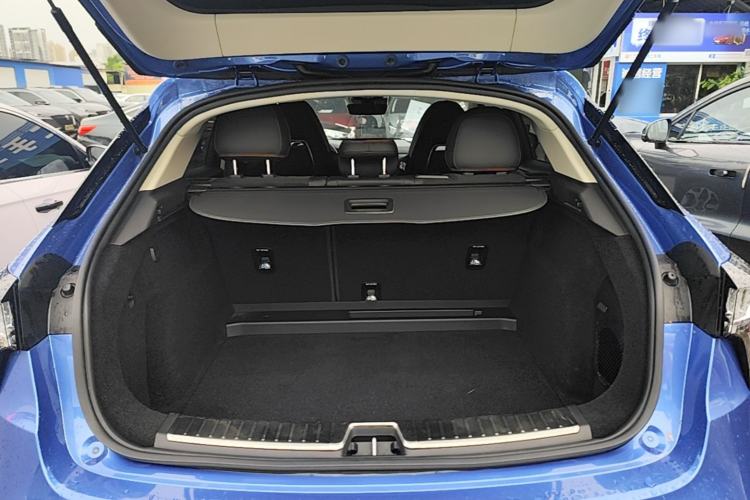 Used Lynk & Co 02 2019 1.5T DCT Two-Wheel Drive Pro Edition China VI Standard Trunk