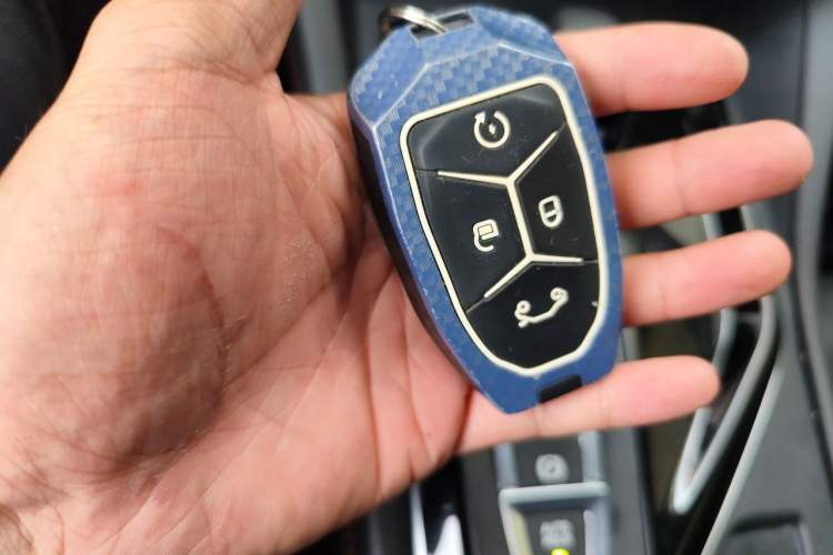 Used Lynk & Co 02 2019 1.5T DCT Two-Wheel Drive Pro Edition China VI Standard Vehicle Key