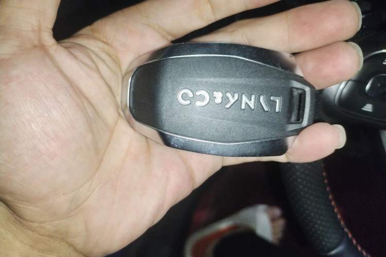 Used Lynk & Co 02 2019 High-Energy Edition 2.0T Automatic Two-Wheel Drive Pro Version China VI Standard Vehicle Key