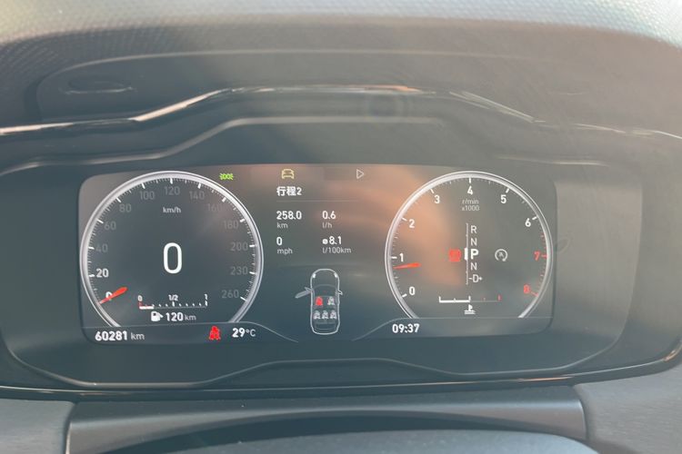 Used Lynk & Co 02 2019 High-Energy Edition 2.0T Automatic Two-Wheel Drive Zhaoban Model China VI Standard Odometer Close Up