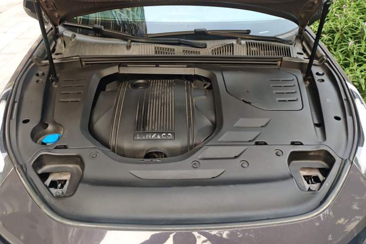 Used Lynk & Co 02 2019 1.5T DCT Two-Wheel Drive Shine Pro Edition China VI Standard Engine Bay