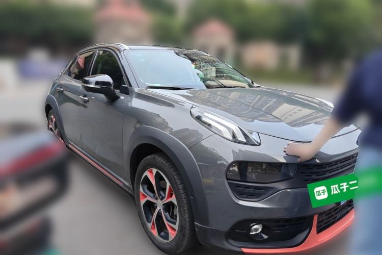 Used Lynk & Co 02 2019 1.5T DCT Two-Wheel Drive Shine Pro Edition China VI Standard Front Right 45 Deg