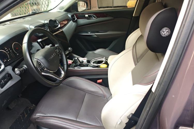 Used Lynk & Co 02 2019 1.5T DCT Two-Wheel Drive Shine Pro Edition China VI Standard Left Front Seat