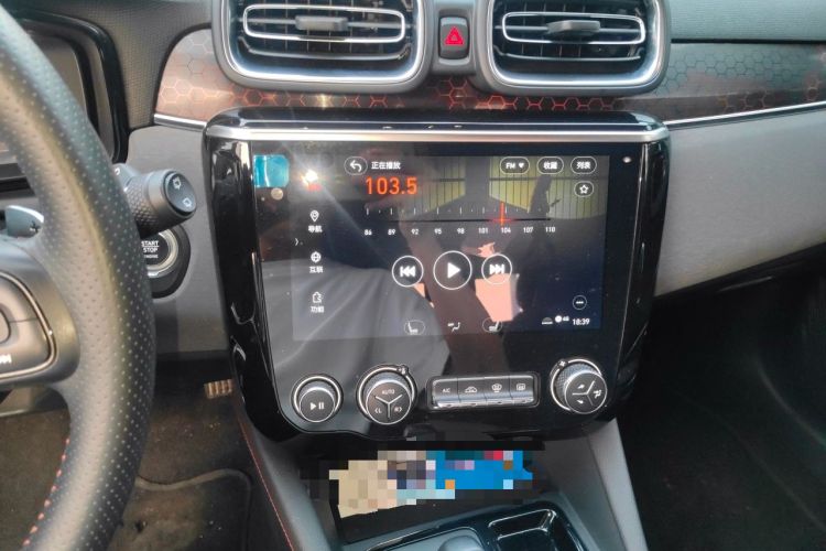 Used Lynk & Co 02 2019 1.5T DCT Two-Wheel Drive Sporty Version China VI Standard Audio And AC Panel