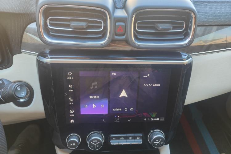 Used Lynk & Co 02 2019 High-Energy Edition 2.0T Automatic Two-Wheel Drive Shine Pro Edition China VI Standard Audio And AC Panel