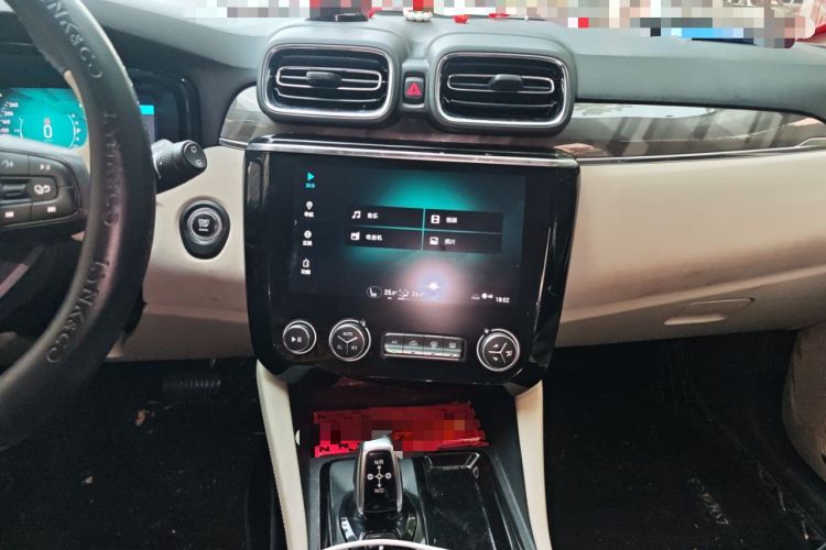 Used Lynk & Co 02 2019 1.5T DCT Two-Wheel Drive Zhaoban Version China VI Standard Audio And AC Panel