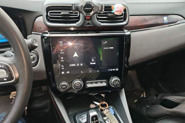 Used Lynk & Co 02 2019 High-Energy Edition 2.0T Automatic Two-Wheel Drive Pro Version China VI Standard Audio And AC Panel
