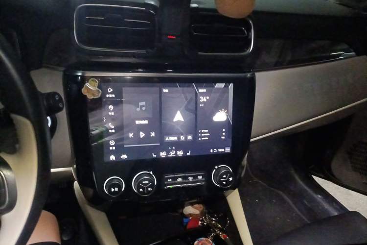 Used Lynk & Co 02 2019 High-Energy Edition 2.0T Automatic Two-Wheel Drive Shine Pro Edition China VI Standard Audio And AC Panel