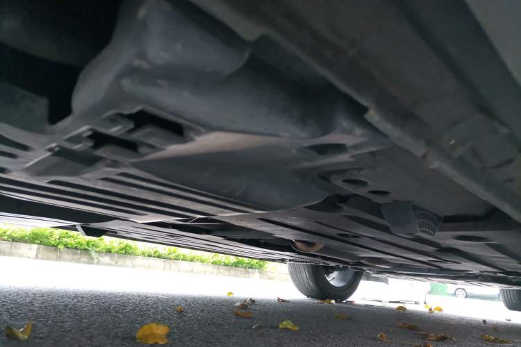Used Lynk & Co 02 2019 1.5T DCT Two-Wheel Drive Pro Edition China VI Standard Chassis Rear Right