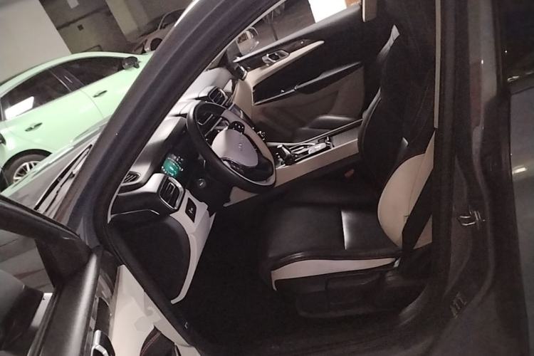 Used Lynk & Co 02 2019 1.5T DCT Two-Wheel Drive Zhaoban Version China VI Standard Driver Seat