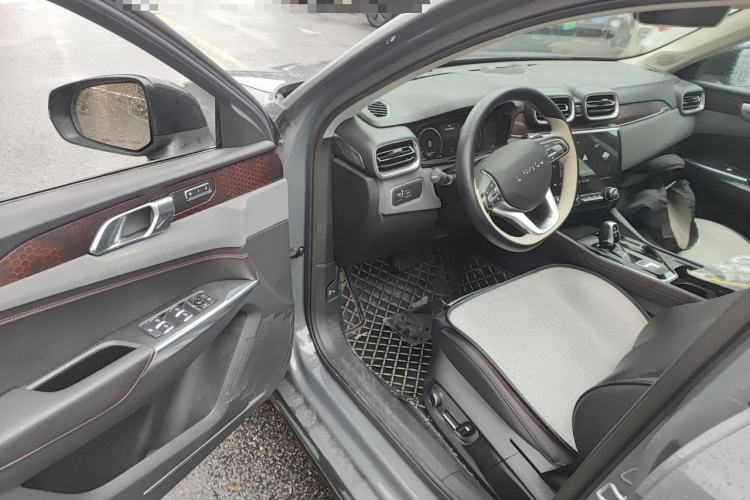 Used Lynk & Co 02 2019 1.5T DCT Two-Wheel Drive Pro Edition China VI Standard Driver Seat