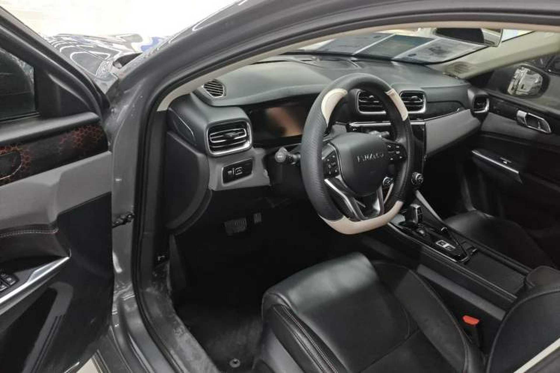 Used Lynk & Co 02 2019 High-Energy Edition 2.0T Automatic Two-Wheel Drive Rugged Version China VI Standard Driver Seat