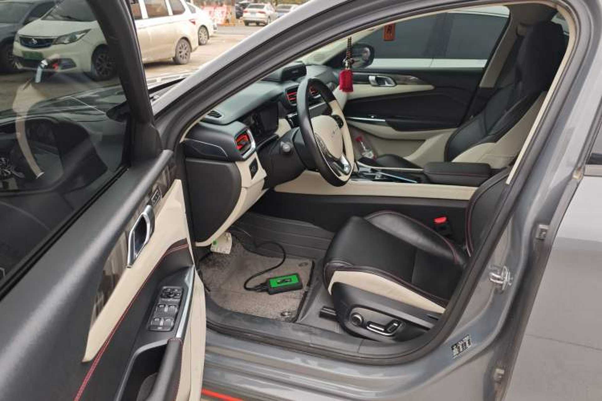 Used Lynk & Co 02 2019 High-Energy Edition 2.0T Automatic Two-Wheel Drive Shine Pro Edition China VI Standard Driver Seat