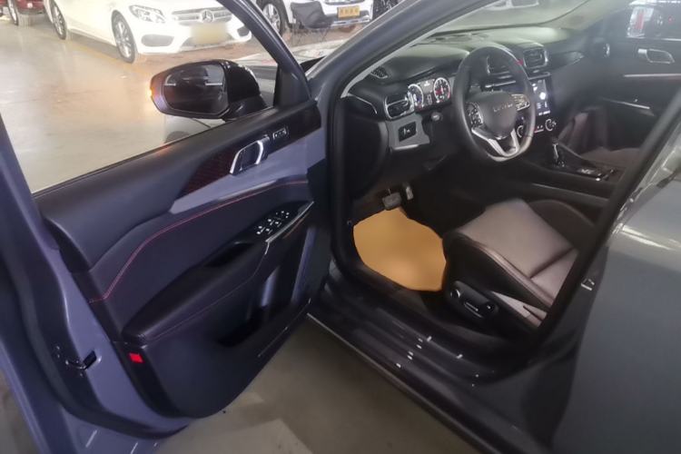 Used Lynk & Co 02 2019 High-Energy Edition 2.0T Automatic Two-Wheel Drive Pro Version China VI Standard Driver Seat