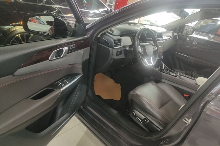 Used Lynk & Co 02 2019 High-Energy Edition 2.0T Automatic Two-Wheel Drive Shine Pro Edition China VI Standard Driver Seat