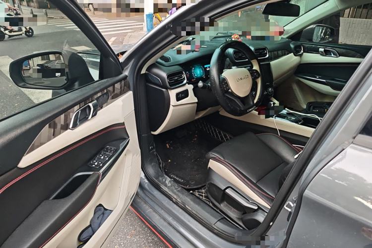 Used Lynk & Co 02 2019 1.5T DCT Two-Wheel Drive Zhaoban Version China VI Standard Driver Seat