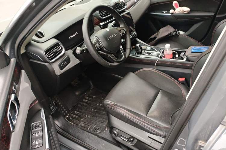Used Lynk & Co 02 2019 High-Energy Edition 2.0T Automatic Two-Wheel Drive Pro Version China VI Standard Driver Seat