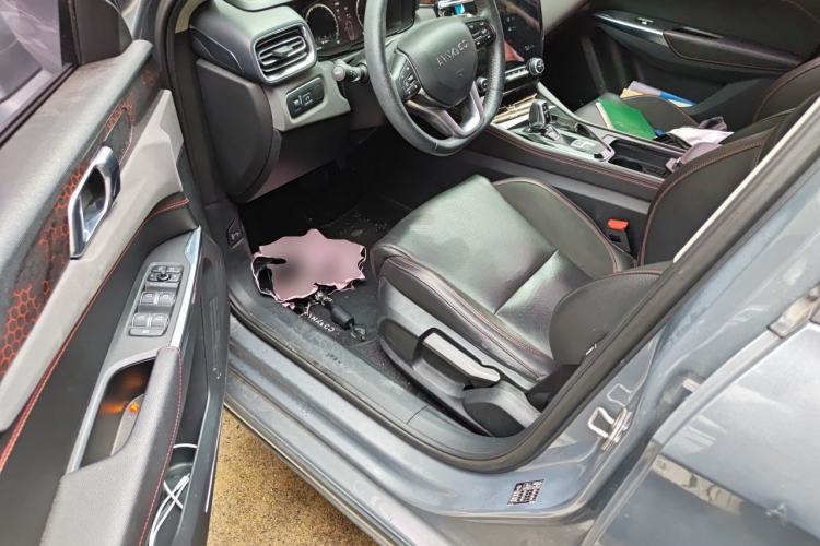 Used Lynk & Co 02 2019 1.5T DCT Two-Wheel Drive Sporty Version China VI Standard Driver Seat