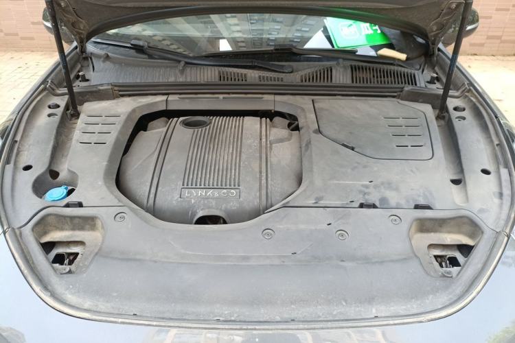 Used Lynk & Co 02 2019 1.5T DCT Two-Wheel Drive Shine Pro Edition China VI Standard Engine Bay