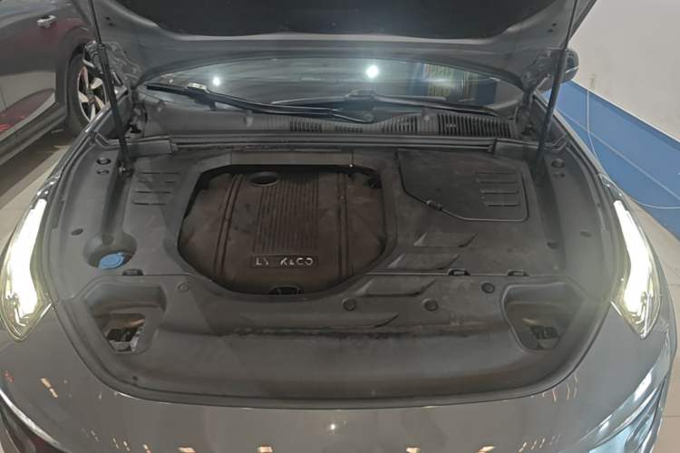 Used Lynk & Co 02 2019 1.5T DCT Two-Wheel Drive Pro Edition China VI Standard Engine Bay