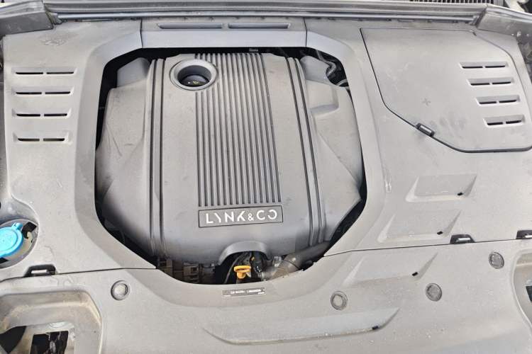Used Lynk & Co 02 2019 1.5T DCT Two-Wheel Drive Shine Pro Edition China VI Standard Engine Bay