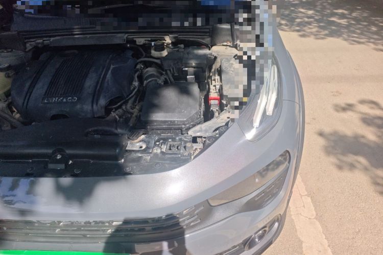 Used Lynk & Co 02 2019 1.5T DCT Two-Wheel Drive Pro Edition China VI Standard Engine Bay Left
