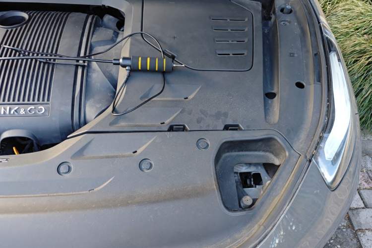Used Lynk & Co 02 2019 1.5T DCT Two-Wheel Drive Pro Edition China VI Standard Engine Bay Left