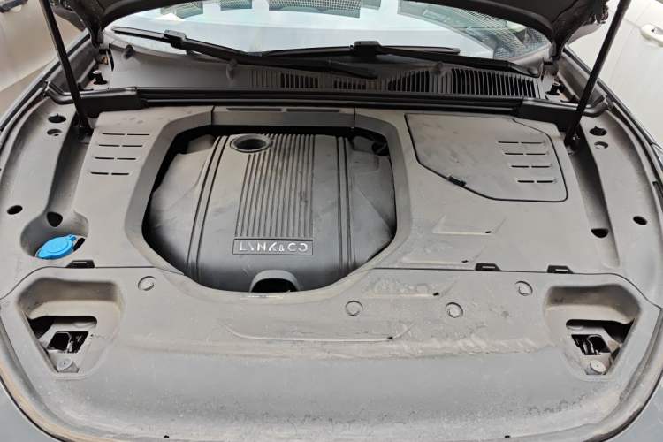 Used Lynk & Co 02 2019 1.5T DCT Two-Wheel Drive Shine Pro Edition China VI Standard Engine Bay