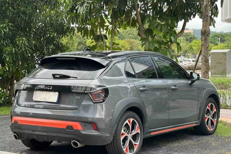 Used Lynk & Co 02 2019 1.5T DCT Two-Wheel Drive Shine Pro Edition China VI Standard Exterior 2