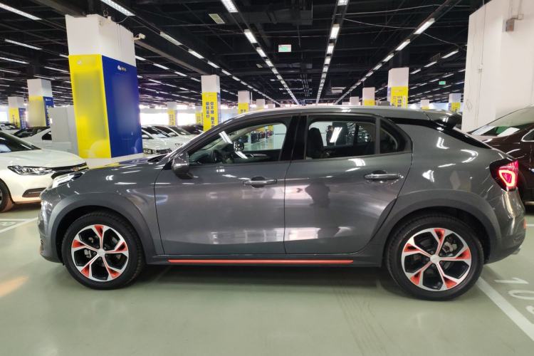 Used Lynk & Co 02 2019 1.5T DCT Two-Wheel Drive Zhaoban Version China VI Standard Exterior 3