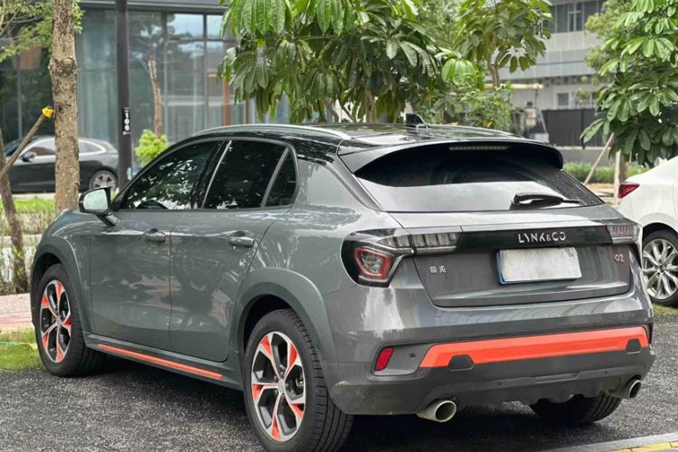 Used Lynk & Co 02 2019 1.5T DCT Two-Wheel Drive Shine Pro Edition China VI Standard Exterior 3