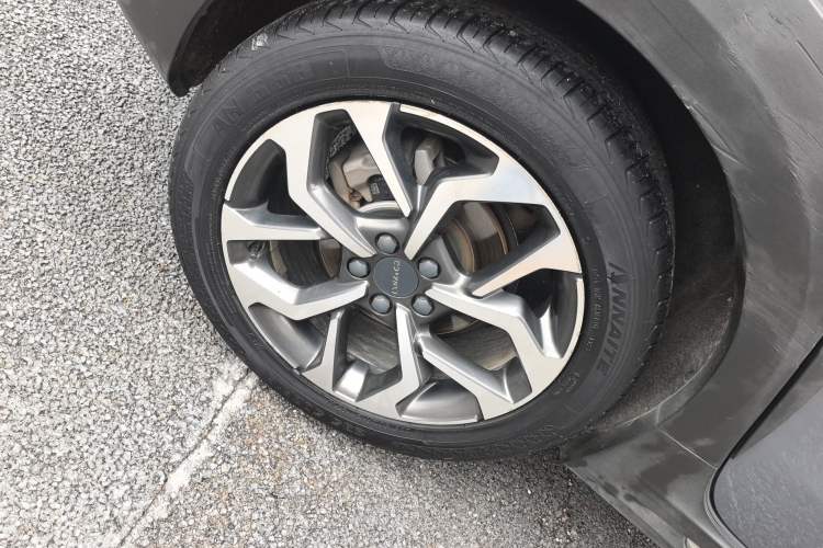 Used Lynk & Co 02 2019 1.5T DCT Two-Wheel Drive Sporty Version China VI Standard Exterior 3