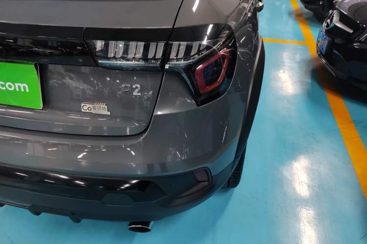 Used Lynk & Co 02 2019 High-Energy Edition 2.0T Automatic Two-Wheel Drive Shine Pro Edition China VI Standard Exterior 3