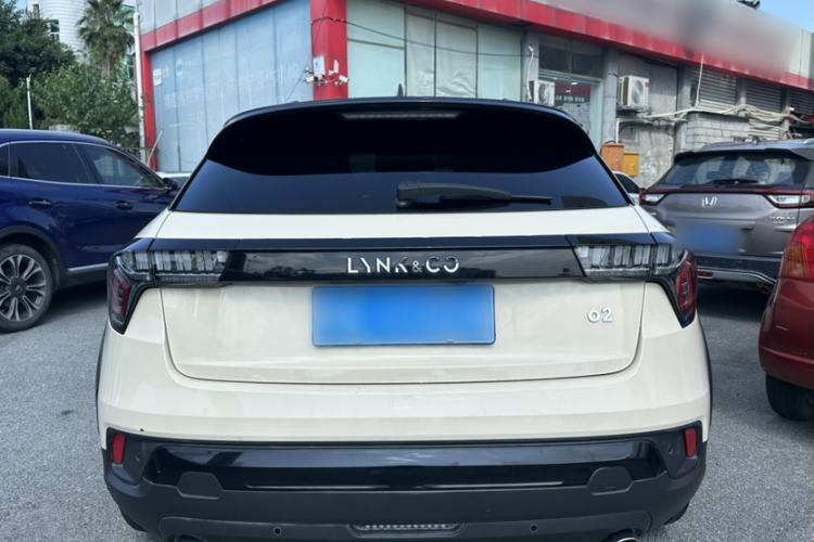 Used Lynk & Co 02 2019 1.5T DCT Two-Wheel Drive Pro Edition China VI Standard Exterior 4