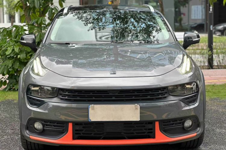 Used Lynk & Co 02 2019 1.5T DCT Two-Wheel Drive Shine Pro Edition China VI Standard Exterior 5