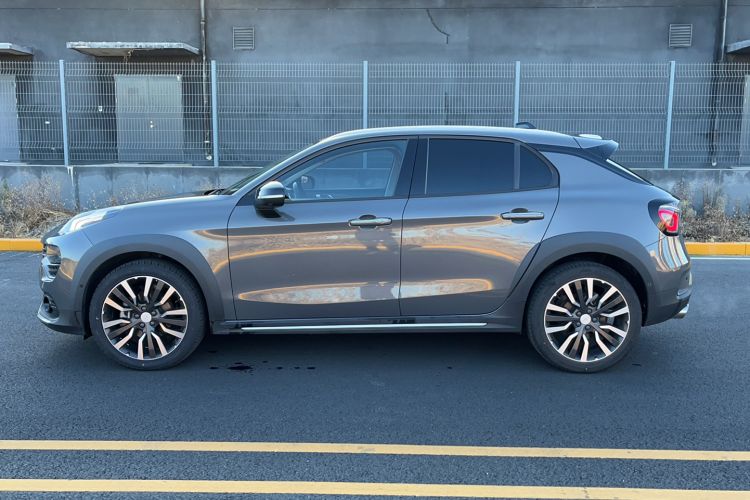 Used Lynk & Co 02 2019 High-Energy Edition 2.0T Automatic Two-Wheel Drive Pro Version China VI Standard Exterior 5