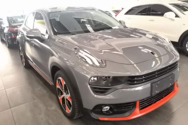 Used Lynk & Co 02 2019 1.5T DCT Two-Wheel Drive Zhaoban Version China VI Standard Front Right 45 Deg