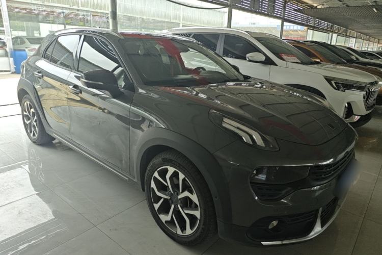 Used Lynk & Co 02 2019 1.5T DCT Two-Wheel Drive Pro Edition China VI Standard Front Right 45 Deg