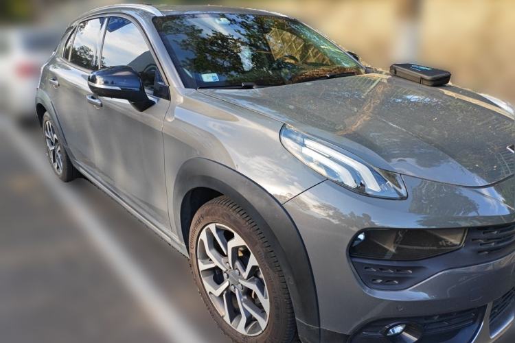 Used Lynk & Co 02 2019 1.5T DCT Two-Wheel Drive Pro Edition China VI Standard Front Right 45 Deg