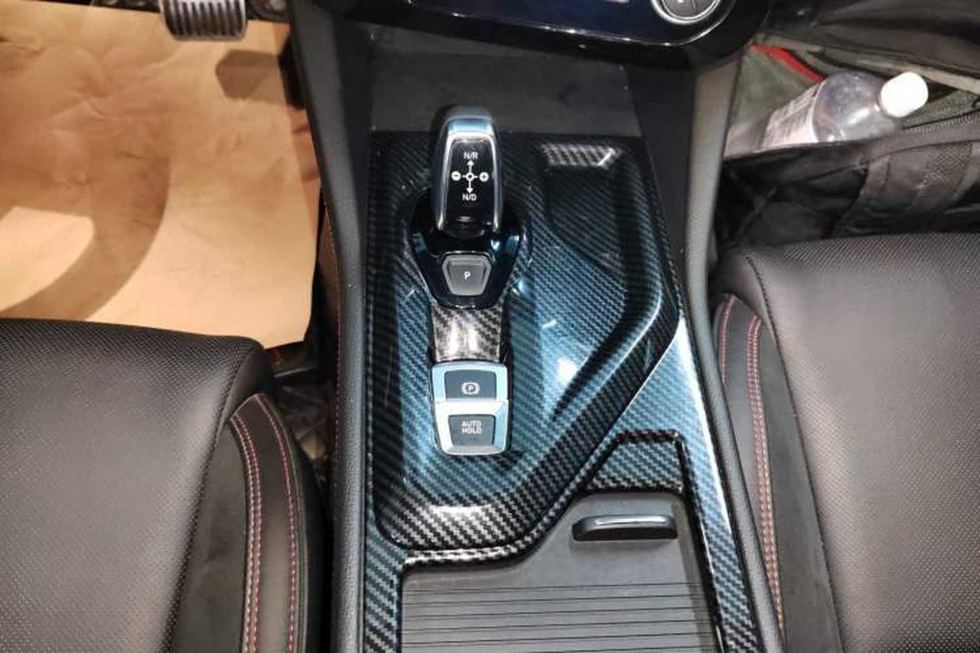 Used Lynk & Co 02 2019 High-Energy Edition 2.0T Automatic Two-Wheel Drive Shine Pro Edition China VI Standard Gear Lever