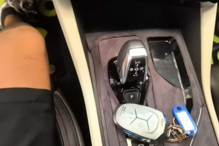 Used Lynk & Co 02 2019 1.5T DCT Two-Wheel Drive Zhaoban Version China VI Standard Gear Lever