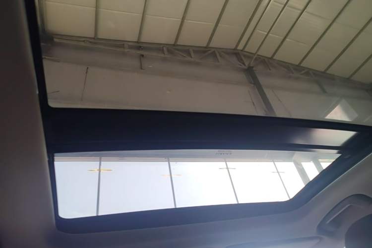 Used Lynk & Co 02 2019 1.5T DCT Two-Wheel Drive Pro Edition China VI Standard Headliner