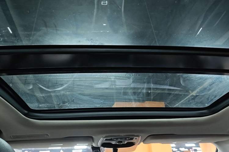 Used Lynk & Co 02 2019 1.5T DCT Two-Wheel Drive Zhaoban Version China VI Standard Headliner