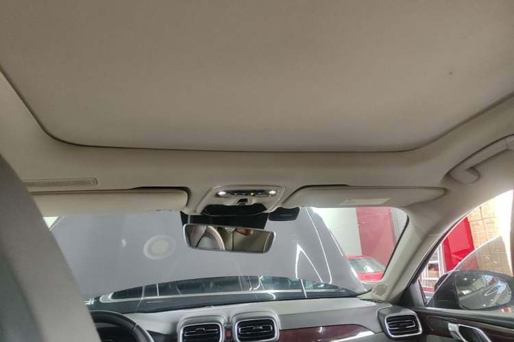 Used Lynk & Co 02 2019 High-Energy Edition 2.0T Automatic Two-Wheel Drive Shine Pro Edition China VI Standard Headliner