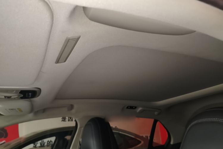 Used Lynk & Co 02 2019 High-Energy Edition 2.0T Automatic Two-Wheel Drive Zhaoban Model China VI Standard Headliner