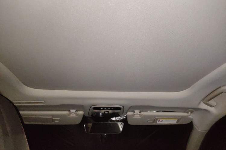 Used Lynk & Co 02 2019 High-Energy Edition 2.0T Automatic Two-Wheel Drive Pro Version China VI Standard Headliner