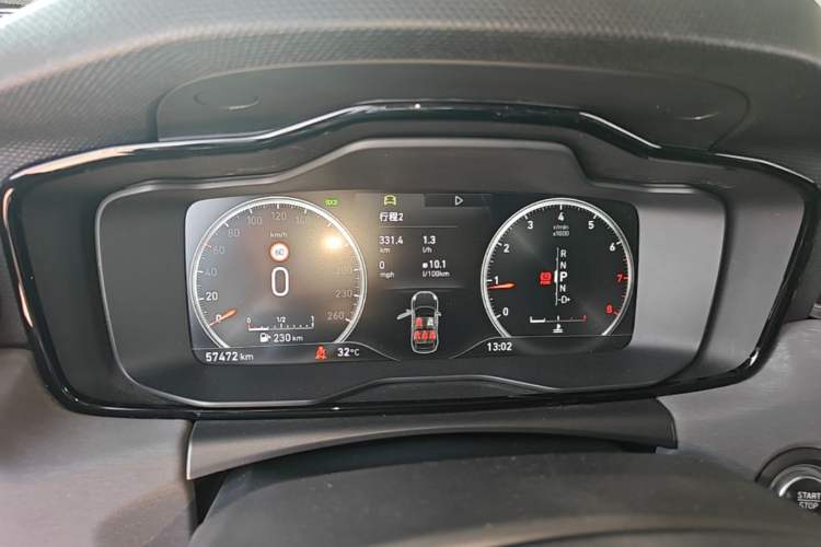 Used Lynk & Co 02 2019 High-Energy Edition 2.0T Automatic Two-Wheel Drive Shine Pro Edition China VI Standard Instrument Cluster
