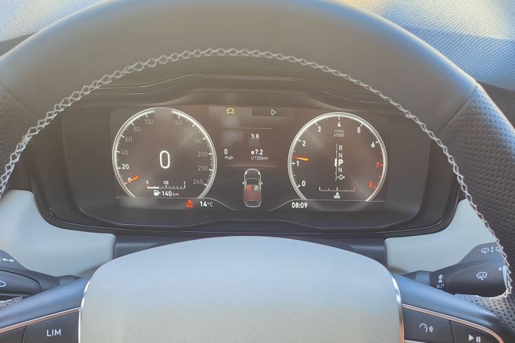 Used Lynk & Co 02 2019 High-Energy Edition 2.0T Automatic Two-Wheel Drive Shine Pro Edition China VI Standard Instrument Cluster