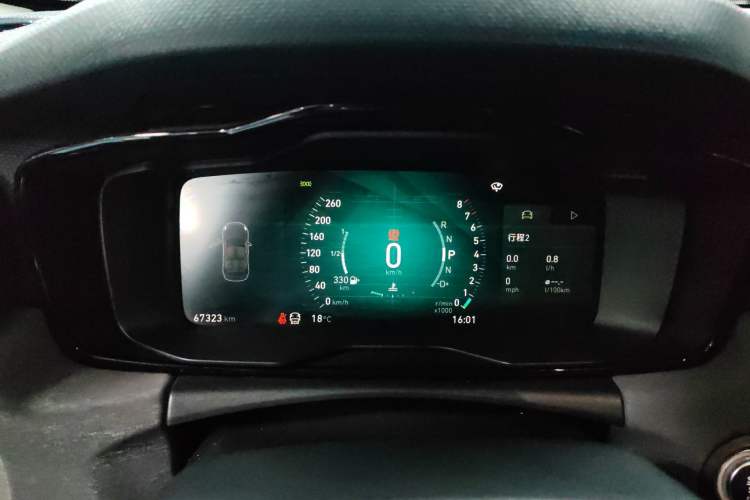 Used Lynk & Co 02 2019 High-Energy Edition 2.0T Automatic Two-Wheel Drive Shine Pro Edition China VI Standard Instrument Cluster